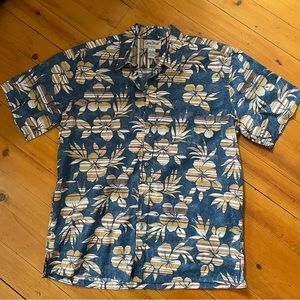 Men’s Hawaiian shirt
